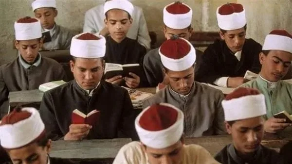 في أول أيام امتحانات الثانوية الأزهرية، وكيل الأزهر يزور لجان الشروق. في أول أيام امتحانات الثانوية الأزهرية، وكيل الأزهر يزور لجان الشروق.