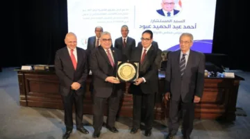 في حدث فريد يجسد مكانة "حقوق القاهرة": تكريم وزير العدل ورؤساء الهيئات القضائية 