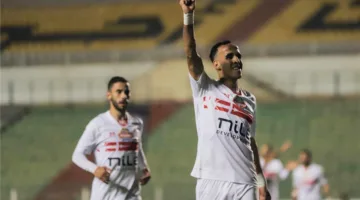 فيديو | بعد خطأ فادح.. ناصر منسي يسجل هدف الزمالك الأول أمام سيراميكا كليوباترا