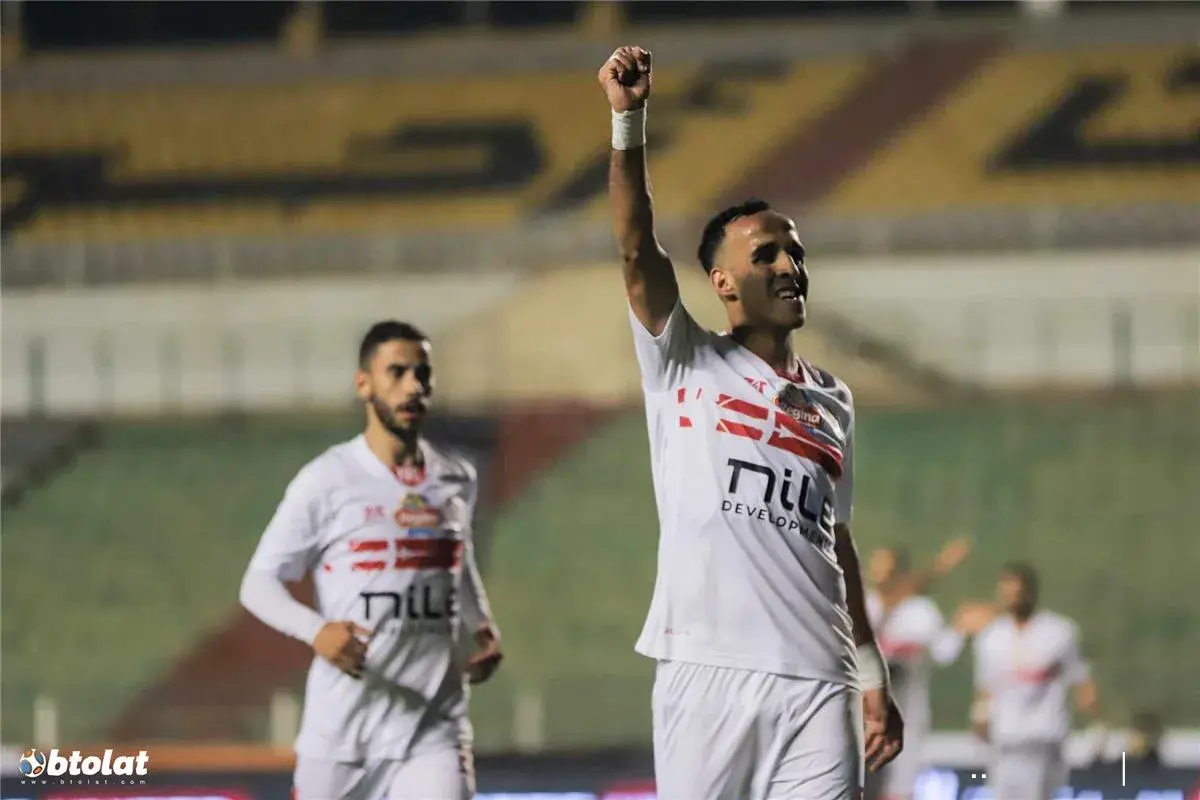 فيديو | بعد خطأ فادح.. ناصر منسي يسجل هدف الزمالك الأول أمام سيراميكا كليوباترا فيديو | بعد خطأ فادح.. ناصر منسي يسجل هدف الزمالك الأول أمام سيراميكا كليوباترا