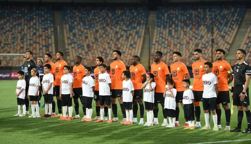 فيديو.. بيع هداف البنك الأهلي وغلطة عمرو أديب فيديو.. بيع هداف البنك الأهلي وغلطة عمرو أديب