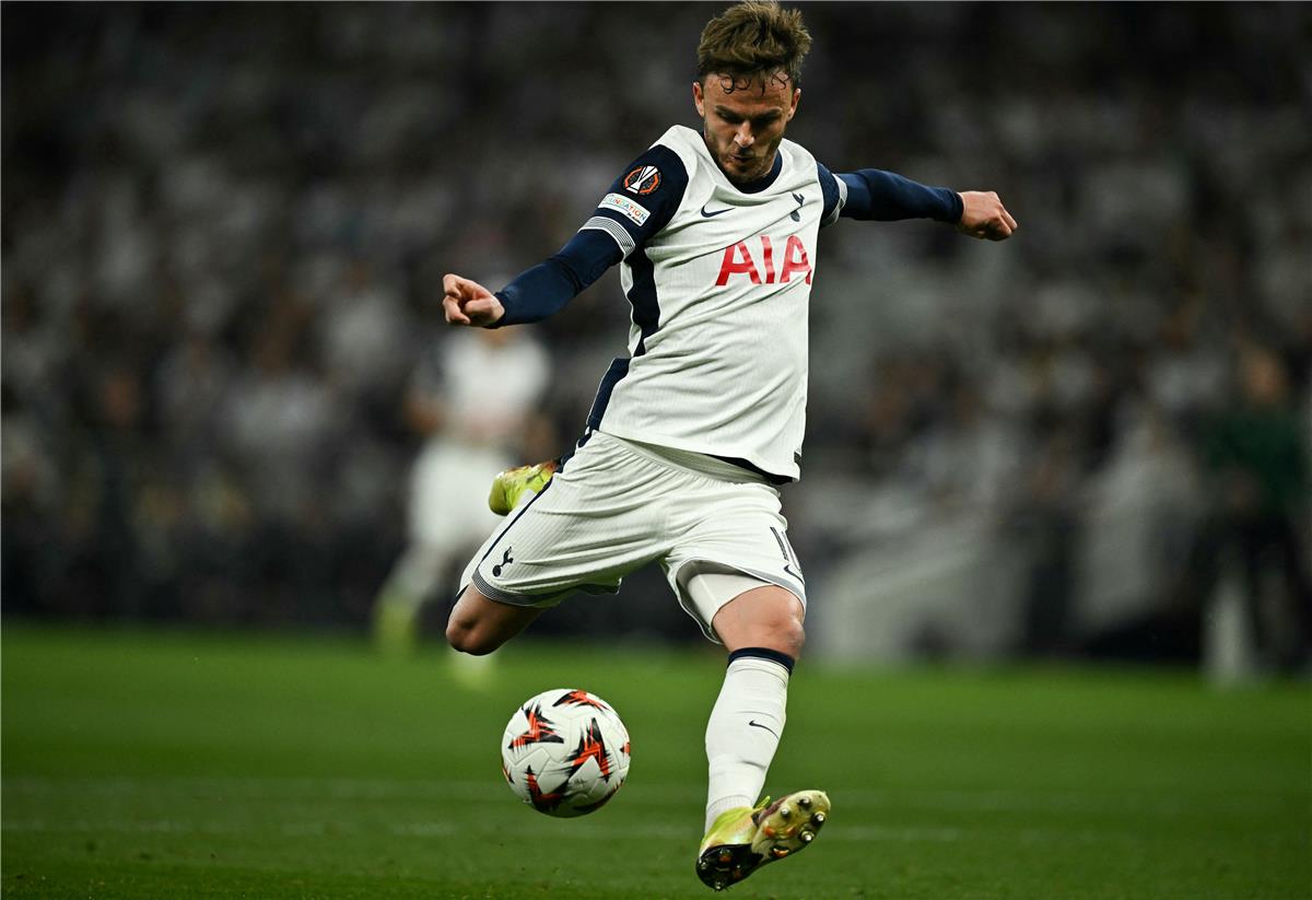 فيديو | توتنهام يفوز على بودو جليمت بثلاثية ويقترب من نهائي الدوري الأوروبي فيديو | توتنهام يفوز على بودو جليمت بثلاثية ويقترب من نهائي الدوري الأوروبي