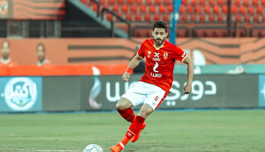فيديو.. ياسر المنقذ وأثر الحرارة على الأداء فيديو.. ياسر المنقذ وأثر الحرارة على الأداء