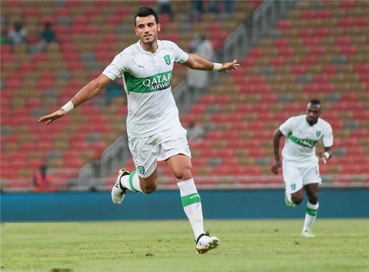 فيديو – عمر السومة يصل لملعب الإنماء لمؤازرة الأهلي ضد كاواساكي فيديو – عمر السومة يصل لملعب الإنماء لمؤازرة الأهلي ضد كاواساكي