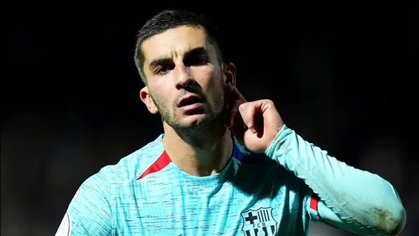 فيران توريس: خروجنا من دوري الأبطال يعطينا دافعًا لمواجهة ريال مدريد فيران توريس: خروجنا من دوري الأبطال يعطينا دافعًا لمواجهة ريال مدريد