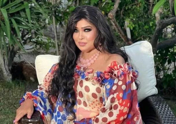 فيفي عبده تدخل على خط أزمة بوسي شلبي: «الواحد بقى يشك في نفسه» فيفي عبده تدخل على خط أزمة بوسي شلبي: «الواحد بقى يشك في نفسه»