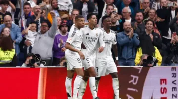 فينيسيوس ينفي عرض الـ200 مليون “الخيالي” للتأثير على ريال مدريد