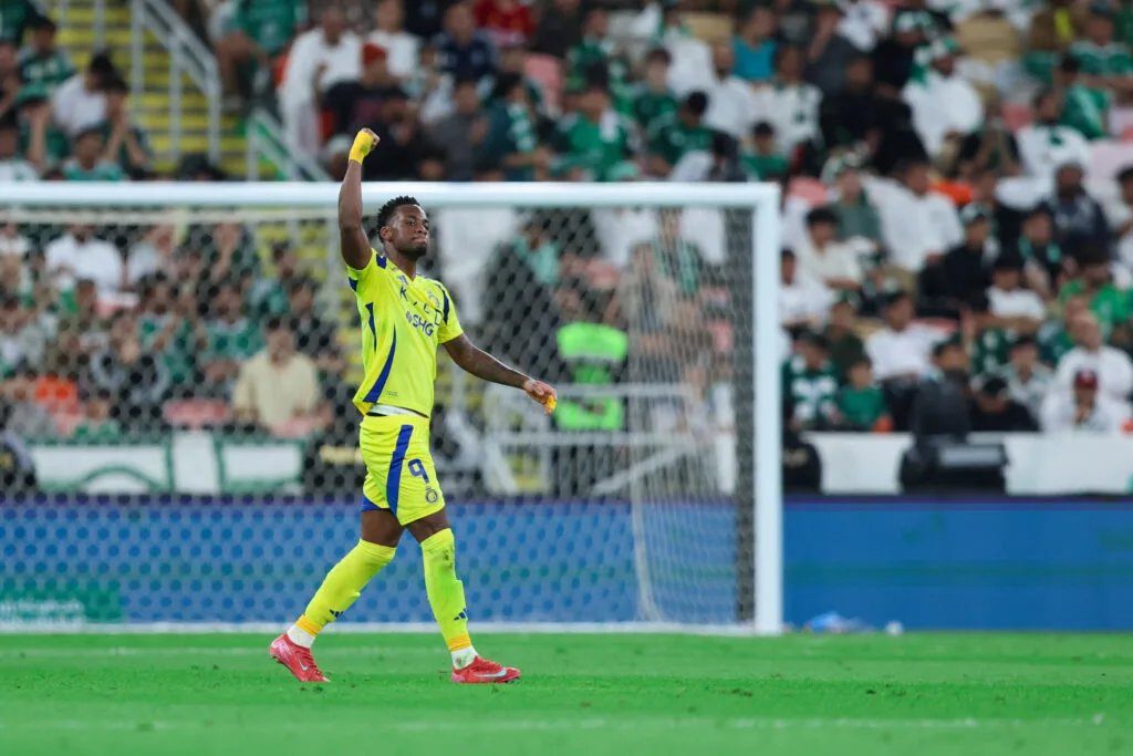 قائد النصر يرسل تحذيرًا واضحًا: الابتعاد عن دوران. قائد النصر يرسل تحذيرًا واضحًا: الابتعاد عن دوران.