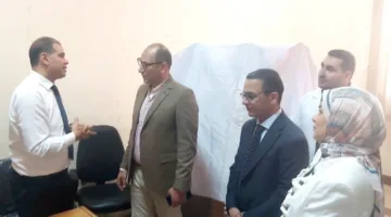 قافلة طبية للكشف عن أمراض القلب والروماتيزم لطلاب كلية التجارة بجامعة كفر الشيخ