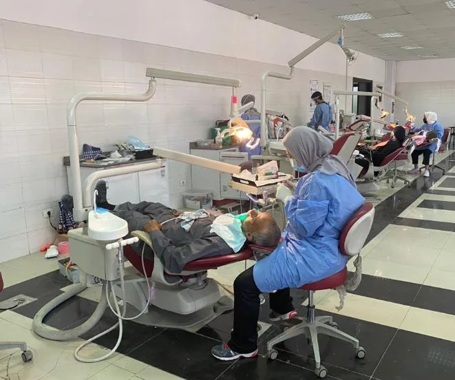 نقيب أطباء الأسنان: قدمنا اقتراحاً لمعالجة مشكلة التكليف يتضمن إضافة 56.5 ألف مقعد.