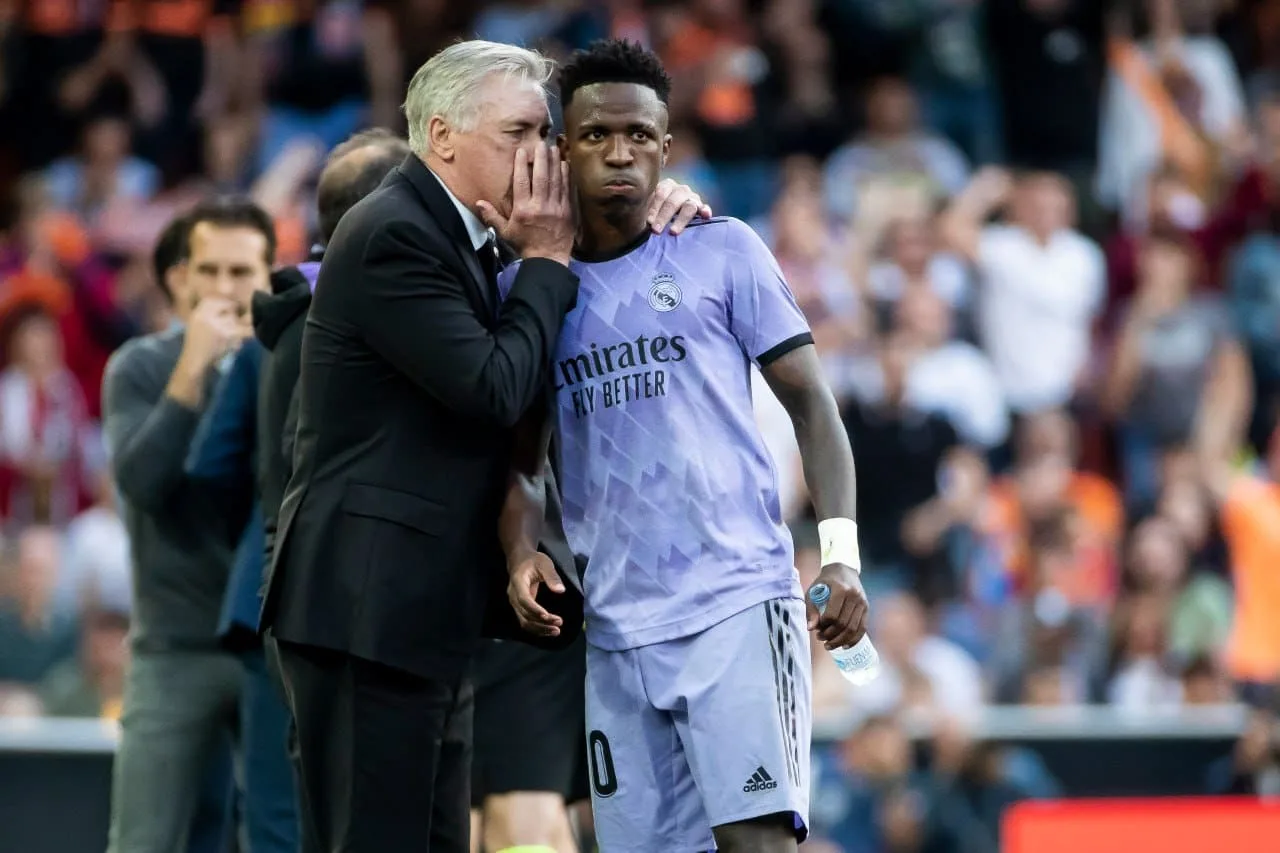 قبل الانتقال للتدريب في البرازيل.. ما الذي حققه فينيسيوس تحت إشراف أنشيلوتي؟ قبل الانتقال للتدريب في البرازيل.. ما الذي حققه فينيسيوس تحت إشراف أنشيلوتي؟