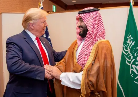 قبيل زيارته للمملكة وفي تحوّل عن سياسة بايدن السابقة… ترامب يفصل التعاون النووي مع السعودية عن مسار التطبيع مع “إسرائيل” قبيل زيارته للمملكة وفي تحوّل عن سياسة بايدن السابقة… ترامب يفصل التعاون النووي مع السعودية عن مسار التطبيع مع “إسرائيل”