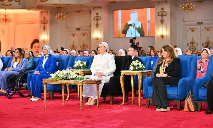 قرينة رئيس الجمهورية: الحكومة تواصل تقديم الدعم وتمكين ذوي الهمم قرينة رئيس الجمهورية: الحكومة تواصل تقديم الدعم وتمكين ذوي الهمم