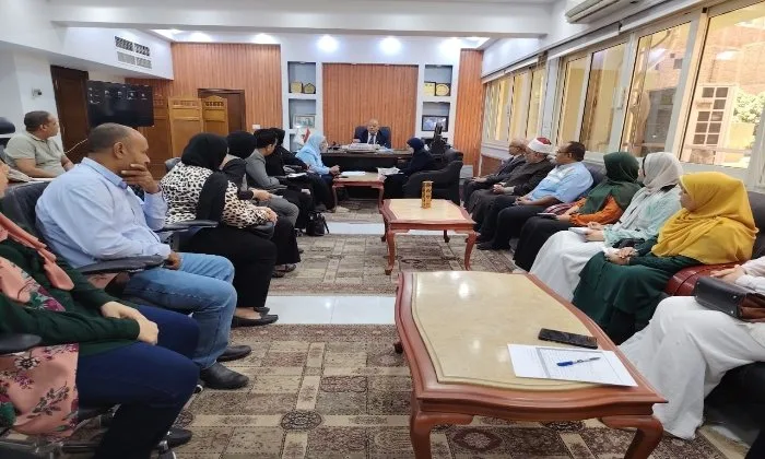 قنا تبدأ أولى مراحل حملة “معًا نحو الوعي لحمايتها” قنا تبدأ أولى مراحل حملة “معًا نحو الوعي لحمايتها”