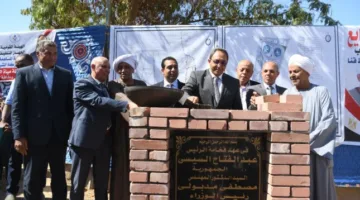قنا تضع حجر الأساس لمحطة مياه عملاقة تخدم 140 ألف نسمة بقفط