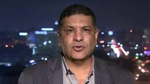 كاتب صحفي: الضربات الأمريكية كبدت الحوثيين خسائر اقتصادية وعسكرية فادحة كاتب صحفي: الضربات الأمريكية كبدت الحوثيين خسائر اقتصادية وعسكرية فادحة