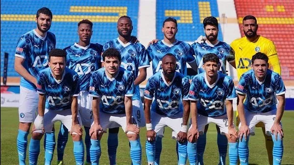 بعثة فريق بيراميدز تغادر القاهرة متجهة إلى جنوب إفريقيا بعثة فريق بيراميدز تغادر القاهرة متجهة إلى جنوب إفريقيا