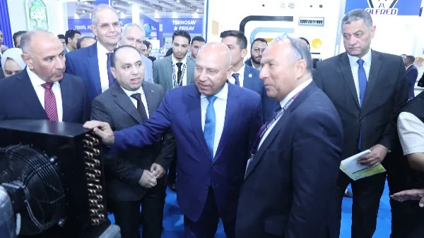 كامل الوزير: قطاع التبريد والتكييف صناعة لا غنى عنها في الاحتياجات المنزلية كامل الوزير: قطاع التبريد والتكييف صناعة لا غنى عنها في الاحتياجات المنزلية