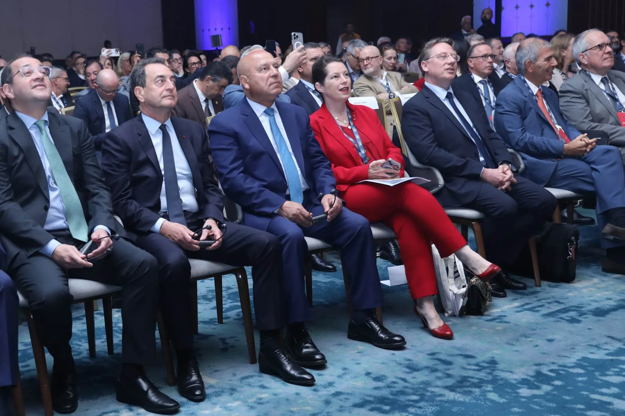 كامل الوزير يشارك في فعاليات المنتدى الفرنسي الاقتصادي الإقليمي كامل الوزير يشارك في فعاليات المنتدى الفرنسي الاقتصادي الإقليمي