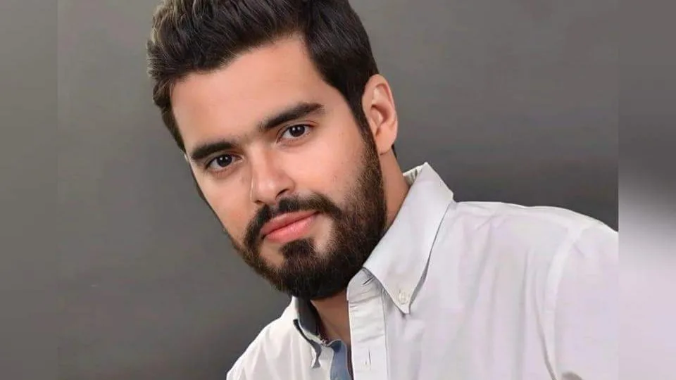 كريم خالد عبد العزيز يكتب: الذكاء الاصطناعي.. مزايا تفيد البشرية وعيوب تتطلب الحكمة كريم خالد عبد العزيز يكتب: الذكاء الاصطناعي.. مزايا تفيد البشرية وعيوب تتطلب الحكمة