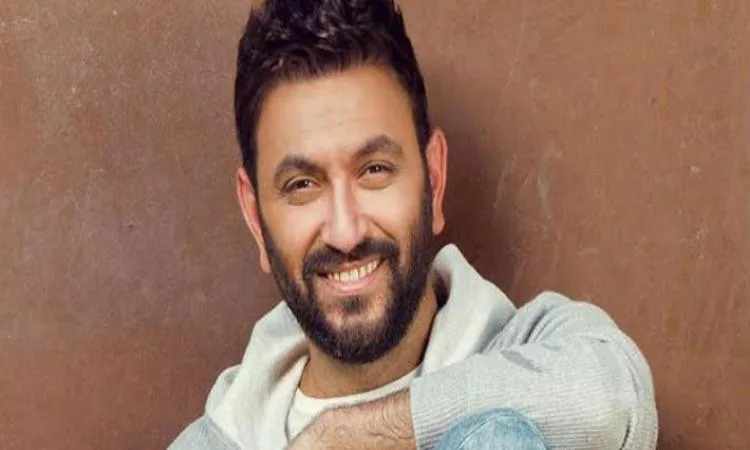 كريم محسن يطلق أغنية «أعملها إزاى» خلال الأيام المقبلة كريم محسن يطلق أغنية «أعملها إزاى» خلال الأيام المقبلة