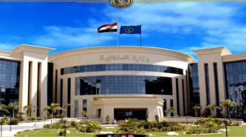 مصدر أمني: حفيد نوال الدجوي لقي حتفه بعد أن أطلق النار على نفسه