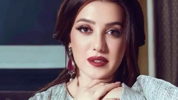 كندة علوش: بعد مسلسل “إخواتي” حاتم صلاح مش بس “كوميديان”.. ده ممثل ثقيل وحقيقي كندة علوش: بعد مسلسل “إخواتي” حاتم صلاح مش بس “كوميديان”.. ده ممثل ثقيل وحقيقي