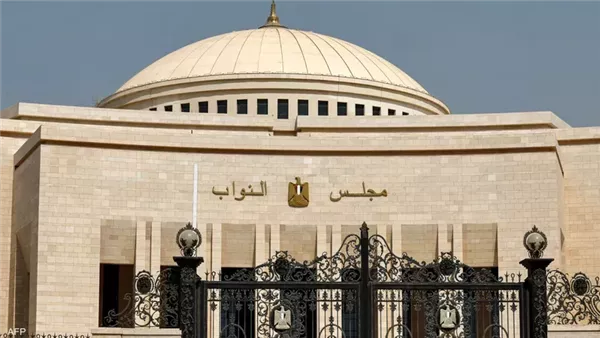 كواليس جلسات البرلمان حول قانون الإيجار القديم: مواقف النواب وحلول الحكومة كواليس جلسات البرلمان حول قانون الإيجار القديم: مواقف النواب وحلول الحكومة