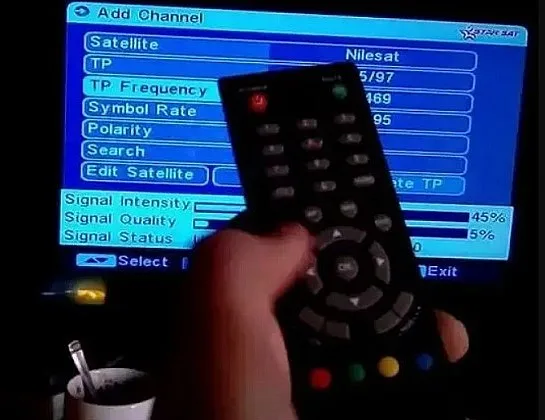 كيفية تحديث ترددات قنوات الأفلام على النايل سات.. تعرف على التردد الشبكي كيفية تحديث ترددات قنوات الأفلام على النايل سات.. تعرف على التردد الشبكي