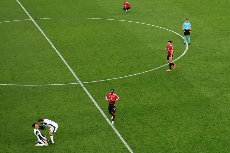 لاعب مانشستر يونايتد: نهاية مؤسفة لموسم سيئ.. وأموريم هو الرجل المناسب في الوقت الحالي.