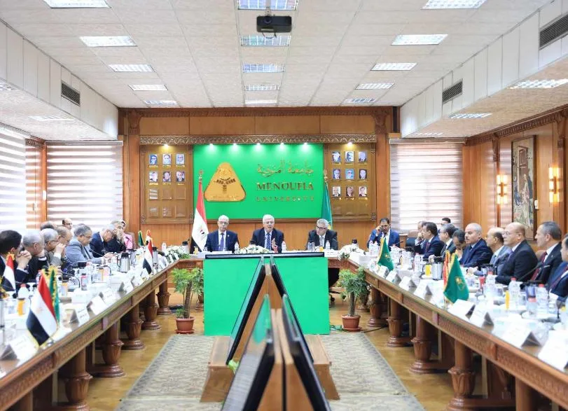 الهيئة العليا للجامعات تُقر قواعد تنسيق الطلاب للعام الماضي للثانوية العامة والشهادات المعادلة.. اكتشف التفاصيل الهيئة العليا للجامعات تُقر قواعد تنسيق الطلاب للعام الماضي للثانوية العامة والشهادات المعادلة.. اكتشف التفاصيل