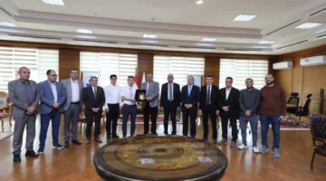 لبحث سبل التعاون.. رئيس جامعة كفر الشيخ يستقبل وفد أكاديمي صيني| صور