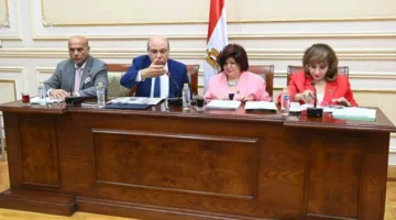 لجنة السياحة بالنواب تقدم 6 توصيات لتحسين نظام نقل المسافرين في المطارات