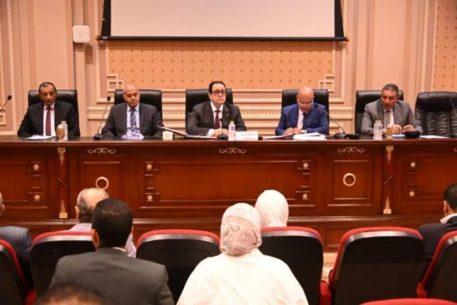 «لجنة النقل في البرلمان تُصادق على ميزانية الهيئة العامة لميناء الإسكندرية» «لجنة النقل في البرلمان تُصادق على ميزانية الهيئة العامة لميناء الإسكندرية»