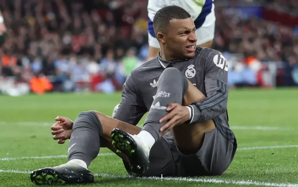 لعنة كيليان مبابي.. أينما ذهب يودع فريقه دوري الأبطال! لعنة كيليان مبابي.. أينما ذهب يودع فريقه دوري الأبطال!