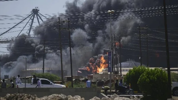 لليوم الرابع على التوالي.. مسيرات تستهدف أكبر محطة كهرباء في بورتوسودان لليوم الرابع على التوالي.. مسيرات تستهدف أكبر محطة كهرباء في بورتوسودان