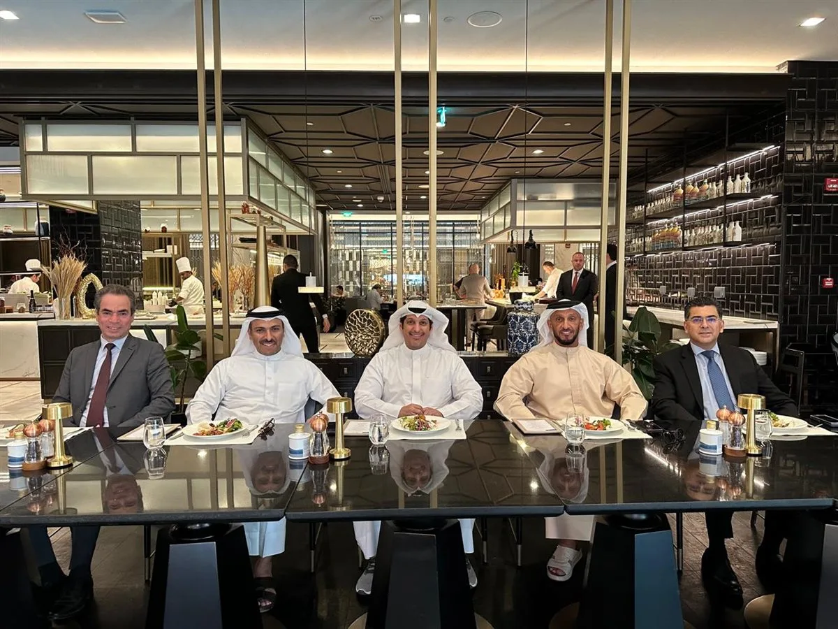 مؤتمر الإعلام في الكويت: المسلماني ووزراء الإعلام من الكويت والإمارات والبحرين ولبنان يناقشون سبل التعاون المشترك مؤتمر الإعلام في الكويت: المسلماني ووزراء الإعلام من الكويت والإمارات والبحرين ولبنان يناقشون سبل التعاون المشترك
