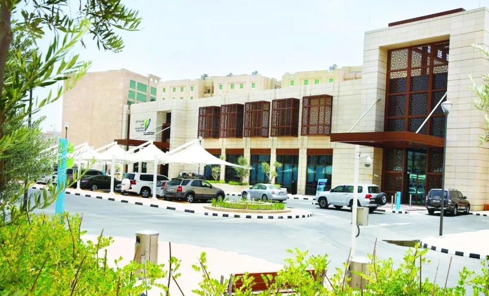 مؤسسة الرعاية الأولية تفتتح عيادة مخصصة لكبار السن في مركز جامعة قطر الصحي