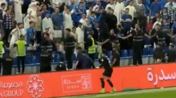 ما الذي جرى بين مشجعي الهلال ونواف العقيدي؟