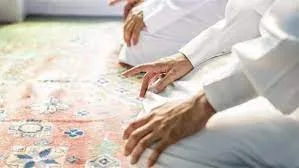 هل أحصل على ثواب الجمعة إذا أدركت الإمام في التشهد الأخير؟
