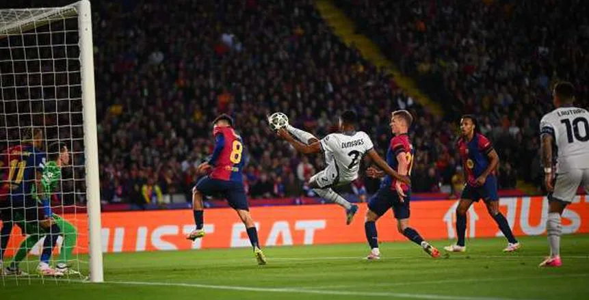 ماذا يفعل برشلونة أمام إنتر ميلان في إيطاليا؟.. فأل خير لـ«النيتزوري» ماذا يفعل برشلونة أمام إنتر ميلان في إيطاليا؟.. فأل خير لـ«النيتزوري»