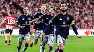 مانشستر يونايتد يهزم أتلتيك بلباو بثلاثية ويضع قدما في نهائي الدوري الأوروبي