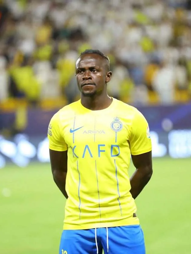 ماني يوجه تصريحات مثيرة تجاه مشجعي النصر