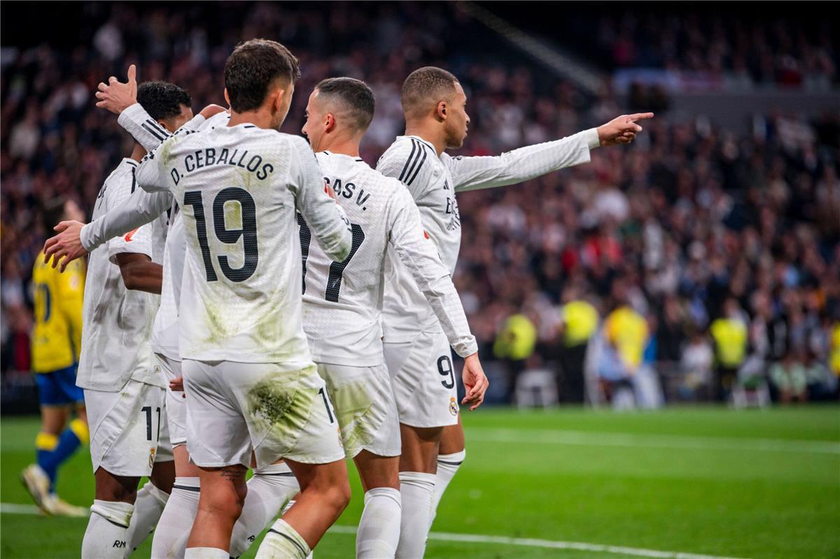 مبابي يسجل هدف ريال مدريد الثاني أمام سيلتا فيجو مبابي يسجل هدف ريال مدريد الثاني أمام سيلتا فيجو