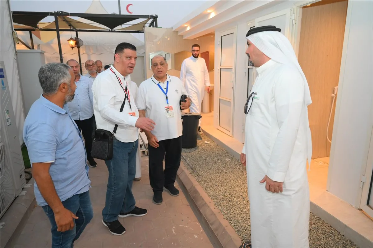 «مبروك للجميع.. وصول المجموعة الأخيرة من حجاج الجمعيات الأهلية إلى الأراضي المقدسة اليوم»