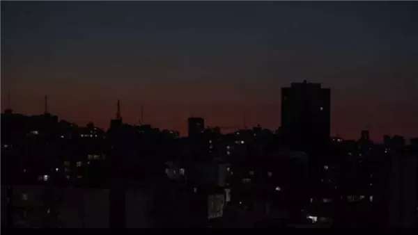 متحدث وزارة الكهرباء يوضح أسباب انقطاع التيار الكهربائي في قنا مؤخراً متحدث وزارة الكهرباء يوضح أسباب انقطاع التيار الكهربائي في قنا مؤخراً