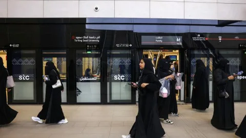 مترو الرياض يتجاوز الفروق الاجتماعية في السعودية مترو الرياض يتجاوز الفروق الاجتماعية في السعودية