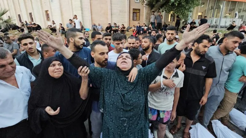 مجازرالاحتلال لاتتوقف:استهدف منازل ومدارس ومواقع للنازحين في قطاع غزة مجازرالاحتلال لاتتوقف:استهدف منازل ومدارس ومواقع للنازحين في قطاع غزة