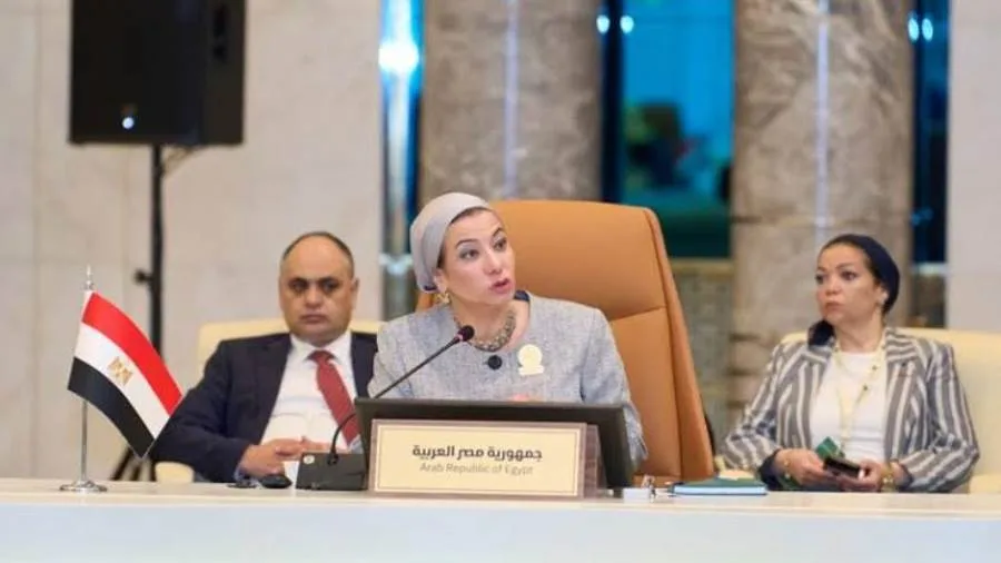 مجلس الوزراء يهنئ وزيرة البيئة على تعيينها أمينة تنفيذية جديدة لـ “اتفاقية الأمم المتحدة لمكافحة التصحر” مجلس الوزراء يهنئ وزيرة البيئة على تعيينها أمينة تنفيذية جديدة لـ “اتفاقية الأمم المتحدة لمكافحة التصحر”