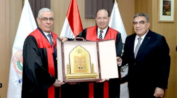 مجلس جامعة المنصورة يمنح النائب العام المصري الدكتوراه الفخرية